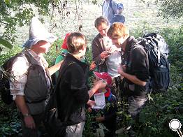 Der 1. Cache ist gefunden. Daniel beim Loggen.
