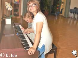 dezente Begleitmusik, gespielt von unserer Wanderband