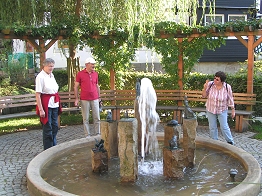 der Brunnen sprudelt wieder