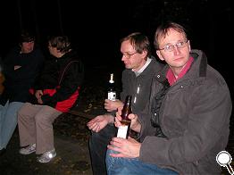 ... am Feuer.