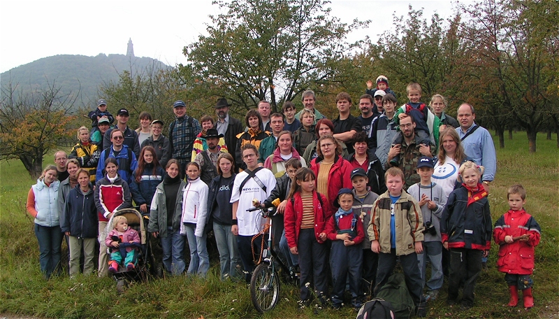 Aufstellung zum Gruppenfoto