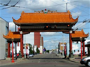 The Chinatown Gate, 1987
