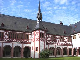 Innenhof des Zisterzienserklosters