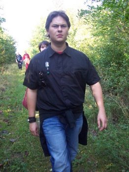 die Pfade werden schmaler; Foto: Sandra