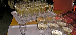 Der Sekt ist vorbereitet.