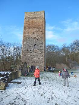 Bergfried der unteren Sachsenburg