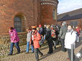 Nochmal Sonne tanken und dann ab in die Kälte der Klostergemäuer.