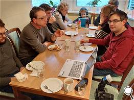 Strkung mit Kaffee und Kuchen
